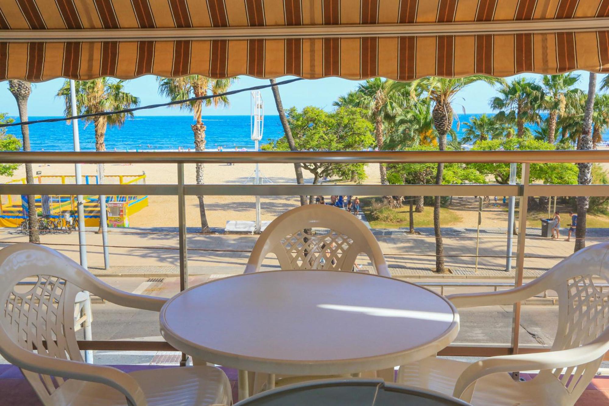 Xaloc Only Families Apartman Cambrils Kültér fotó