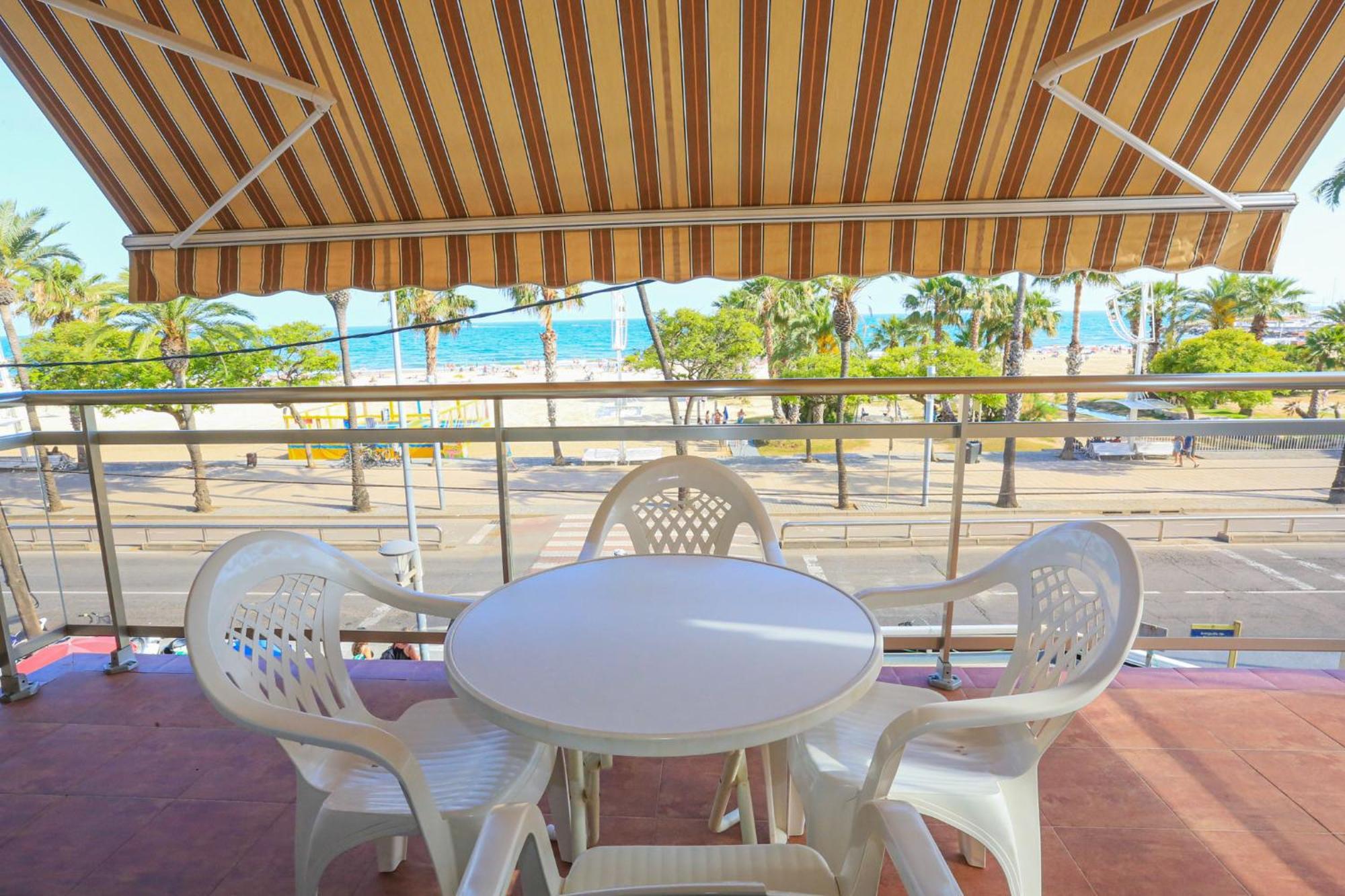 Xaloc Only Families Apartman Cambrils Kültér fotó